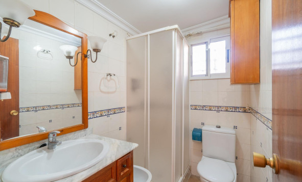 Herverkoop - 3. Vrijstaande villa - Torrevieja - Costa Blanca Zuid