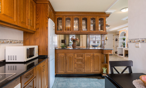 Herverkoop - 3. Vrijstaande villa - Guardamar del Segura - Costa Blanca Zuid