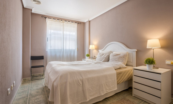 Herverkoop - 3. Vrijstaande villa - Guardamar del Segura - Costa Blanca Zuid