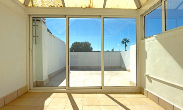 Reventa - 1. Apartamento / piso - Orihuela Costa - Costa Blanca Sur