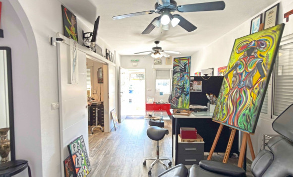 Reventa - 1. Apartamento / piso - Orihuela Costa - Costa Blanca Sur