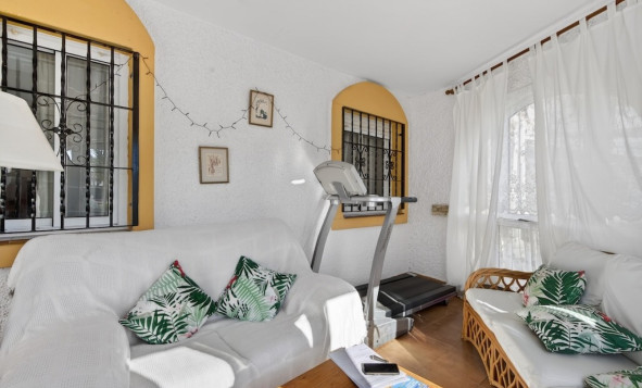 Herverkoop - 3. Vrijstaande villa - Gran Alacant - Costa Blanca Zuid