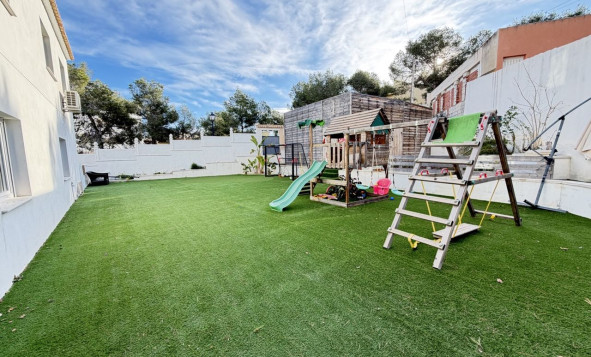 Herverkoop - 3. Vrijstaande villa - Orihuela Costa - Costa Blanca Zuid