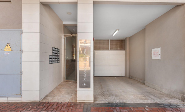 Herverkoop - 1. Appartement / flat - Torrevieja - Costa Blanca Zuid