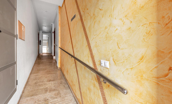 Herverkoop - 1. Appartement / flat - Torrevieja - Costa Blanca Zuid