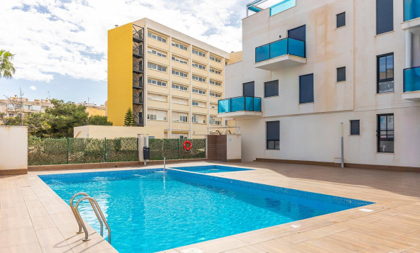Herverkoop - 1. Appartement / flat - Torrevieja - Costa Blanca Zuid