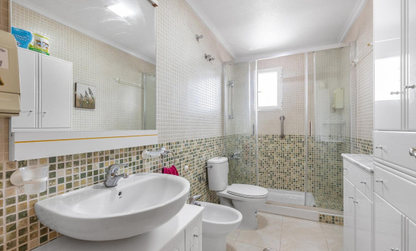 Herverkoop - 1. Appartement / flat - Torrevieja - Costa Blanca Zuid