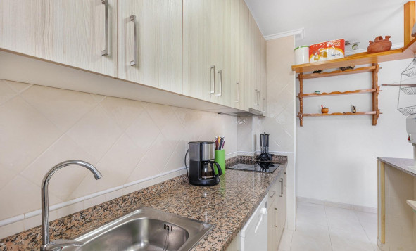 Herverkoop - 1. Appartement / flat - Torrevieja - Costa Blanca Zuid