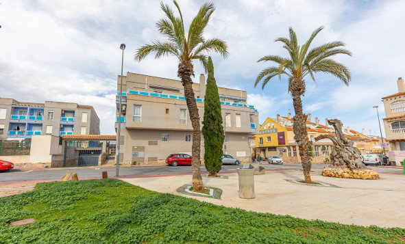 Herverkoop - 1. Appartement / flat - Torrevieja - Costa Blanca Zuid