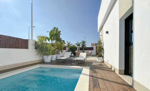 Herverkoop - 4. Halfvrijstaande villa - Santiago de Ribera - Costa Calida