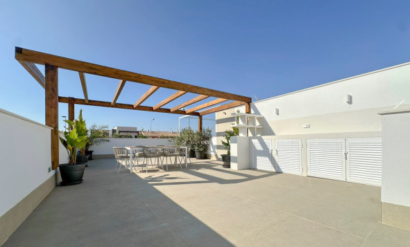 Herverkoop - 4. Halfvrijstaande villa - Santiago de Ribera - Costa Calida