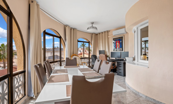 Herverkoop - 3. Vrijstaande villa - Ciudad Quesada - Costa Blanca Zuid