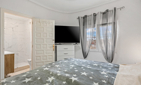 Herverkoop - 3. Vrijstaande villa - Ciudad Quesada - Costa Blanca Zuid