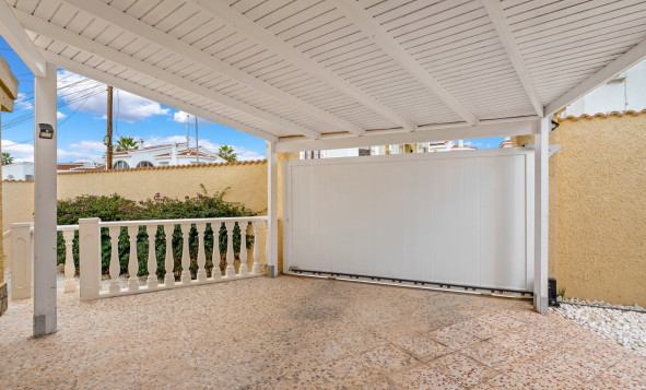 Herverkoop - 3. Vrijstaande villa - Ciudad Quesada - Costa Blanca Zuid