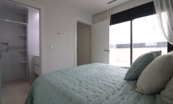 Herverkoop - 3. Vrijstaande villa - Benijófar - Costa Blanca Zuid