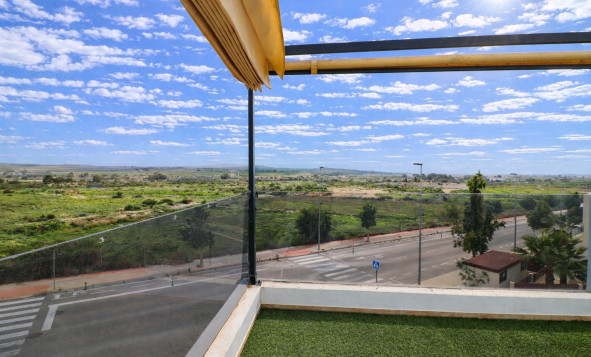 Herverkoop - 3. Vrijstaande villa - Benijófar - Costa Blanca Zuid