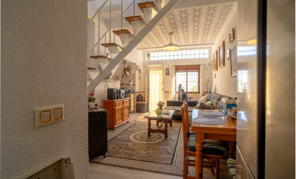 Herverkoop - 2. Town house / tussenwoning - Torrevieja - Costa Blanca Zuid