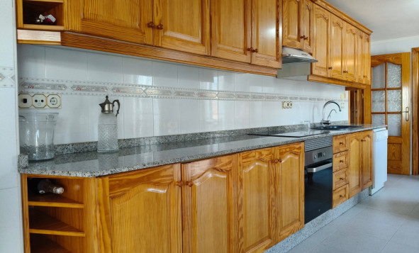 Herverkoop - 3. Vrijstaande villa - La Romana - Costa Blanca Noord