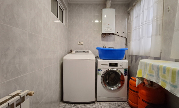 Herverkoop - 3. Vrijstaande villa - La Romana - Costa Blanca Noord