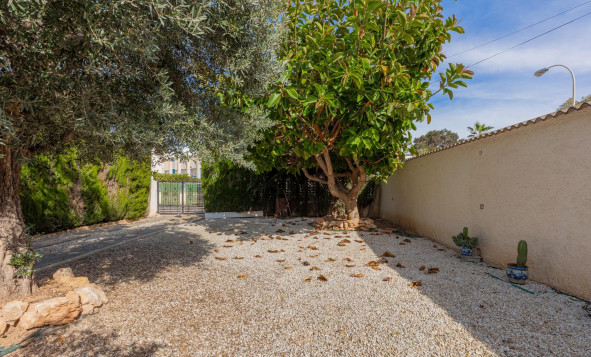 Herverkoop - 3. Vrijstaande villa - Torrevieja - El chaparral