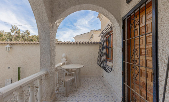 Herverkoop - 3. Vrijstaande villa - Torrevieja - El chaparral