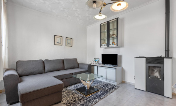 Herverkoop - 3. Vrijstaande villa - Torrevieja - El chaparral