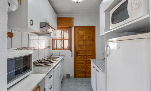 Herverkoop - 3. Vrijstaande villa - Torrevieja - El chaparral