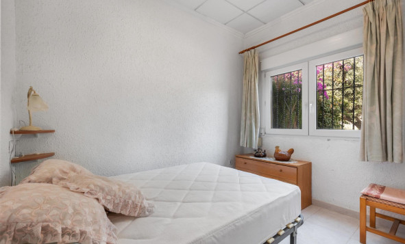 Herverkoop - 3. Vrijstaande villa - Torrevieja - El chaparral