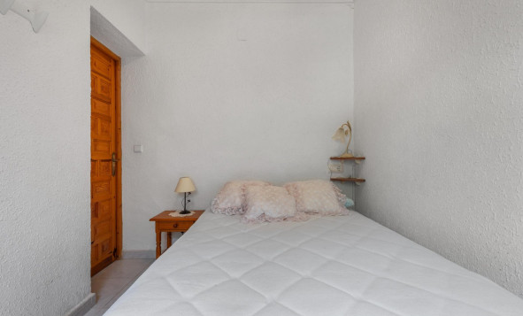 Herverkoop - 3. Vrijstaande villa - Torrevieja - El chaparral