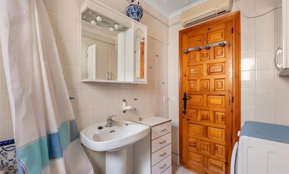 Herverkoop - 3. Vrijstaande villa - Torrevieja - El chaparral