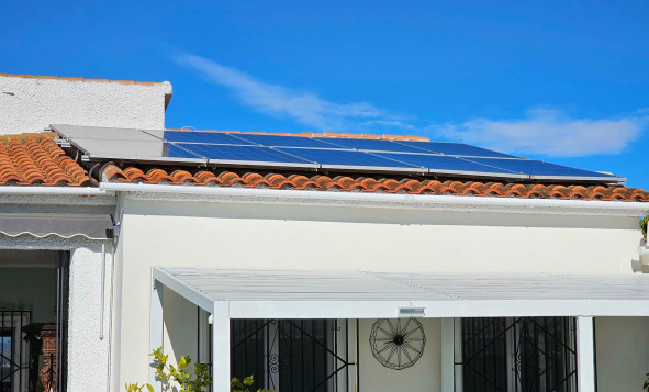 Herverkoop - 3. Vrijstaande villa - La Marina - La Marina - Urbanization