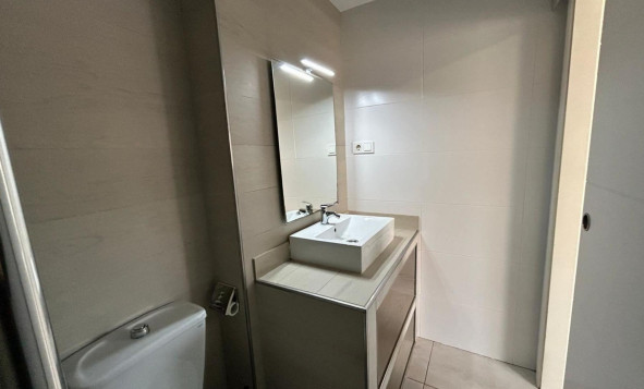 Herverkoop - Estudio - Torrevieja - PLAYA NAUFRAGOS