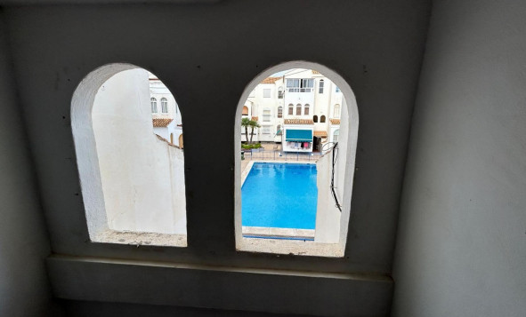 Herverkoop - Estudio - Torrevieja - PLAYA NAUFRAGOS