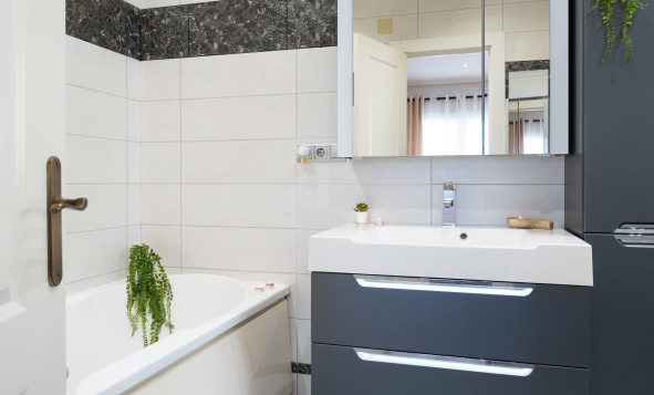 Herverkoop - 3. Vrijstaande villa - Orihuela Costa - Costa Blanca Zuid