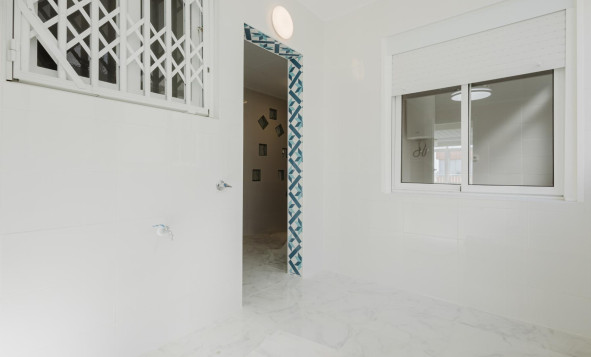 Herverkoop - 1. Appartement / flat - Torrevieja - Costa Blanca Zuid