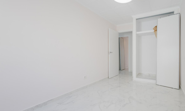 Herverkoop - 1. Appartement / flat - Torrevieja - Costa Blanca Zuid