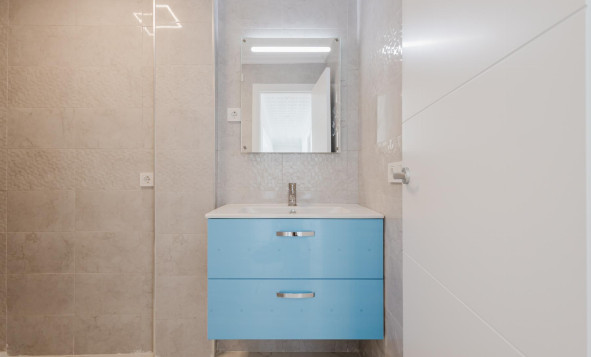 Herverkoop - 1. Appartement / flat - Torrevieja - Costa Blanca Zuid