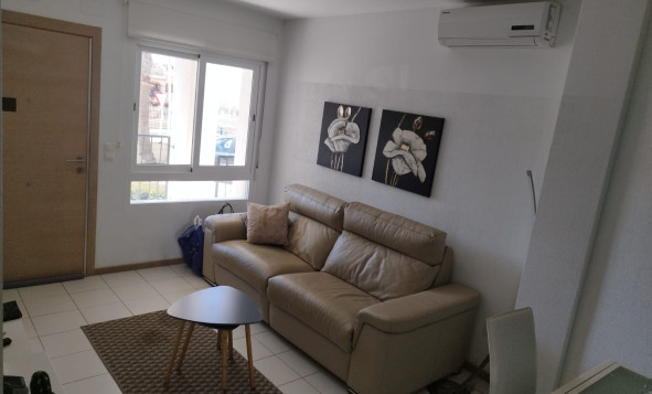 Herverkoop - 1. Appartement / flat - Torrevieja - Costa Blanca Zuid