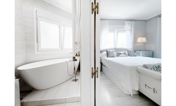 Resale - 3. Detached house - Gea y Truyols - Urb Lo Santiago