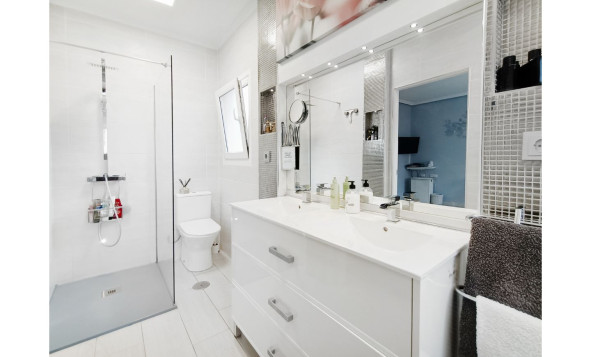 Resale - 3. Detached house - Gea y Truyols - Urb Lo Santiago