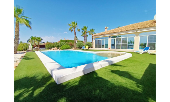 Resale - 3. Detached house - Gea y Truyols - Urb Lo Santiago