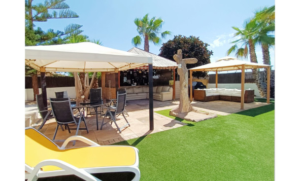 Resale - 3. Detached house - Gea y Truyols - Urb Lo Santiago