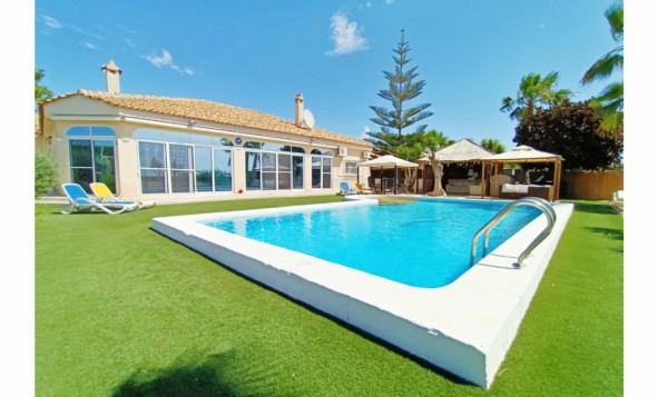 Resale - 3. Detached house - Gea y Truyols - Urb Lo Santiago