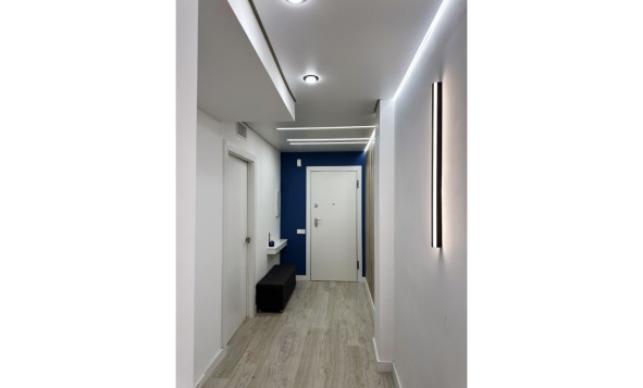 Resale - 1. Apartment / flat - Torrevieja - Costa Blanca South