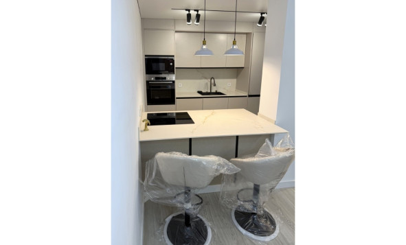 Resale - 1. Apartment / flat - Torrevieja - Costa Blanca South