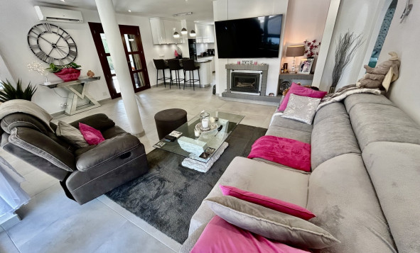 Reventa - 3. Casa indepiende - Cabo Roig - Costa Blanca Sur