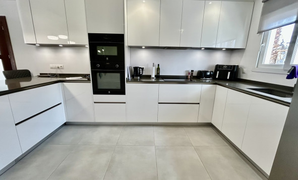 Reventa - 3. Casa indepiende - Cabo Roig - Costa Blanca Sur