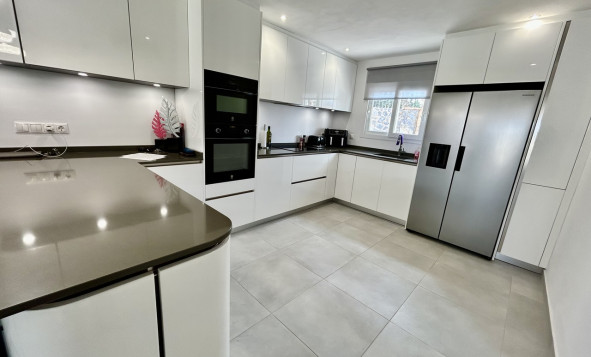 Reventa - 3. Casa indepiende - Cabo Roig - Costa Blanca Sur