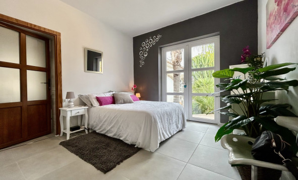 Reventa - 3. Casa indepiende - Cabo Roig - Costa Blanca Sur