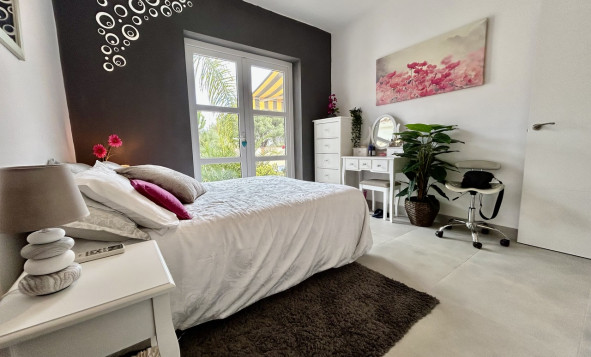 Reventa - 3. Casa indepiende - Cabo Roig - Costa Blanca Sur